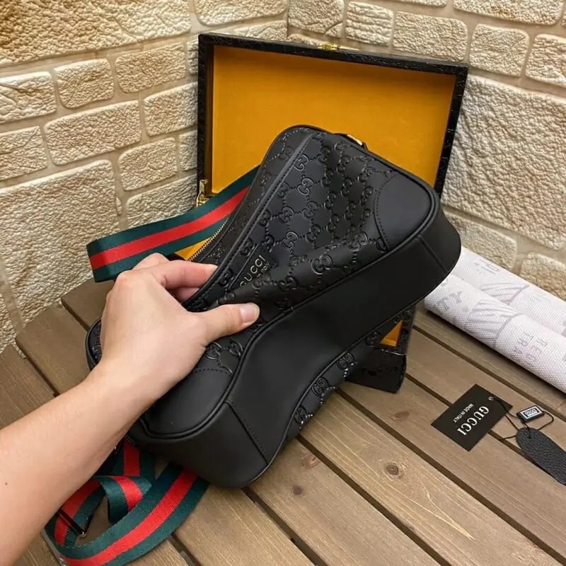 gucci aaa homme mini sac a main s_10567744